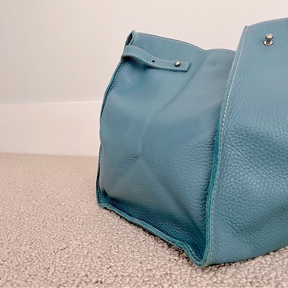 SOLD - VIRONE Italian Leather Bag - Picture 11 of 16